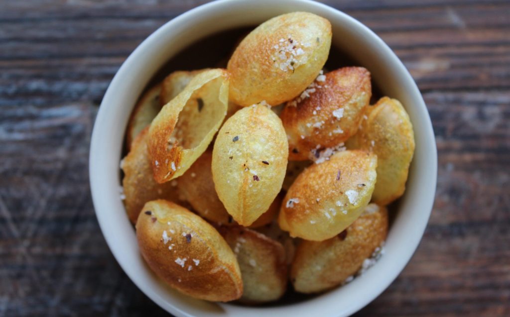 Pommes soufflé – sprøde kartoffelpuder med den klassiske teknik og et nemmere trick
