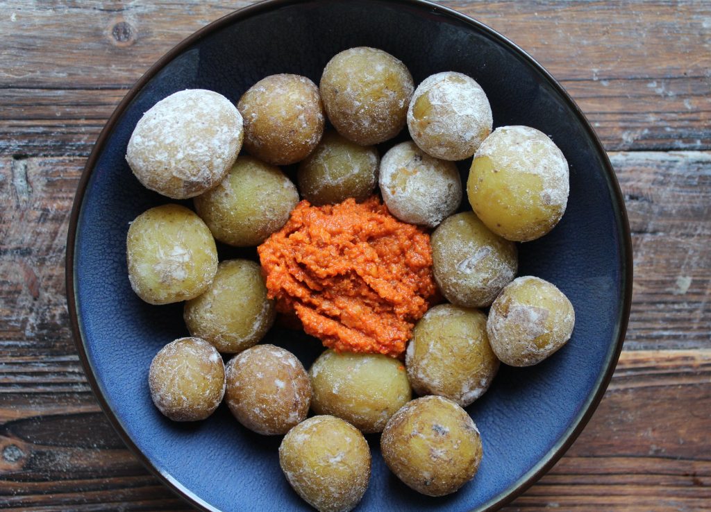 Papas Arrugadas – Sprøde, salte og klar på 20 minutter: Sådan laver du Kanarieøernes geniale kartofler