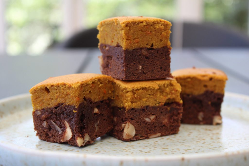 Pumpkin Pie Brownies – svampet brownie med cremet græskartopping