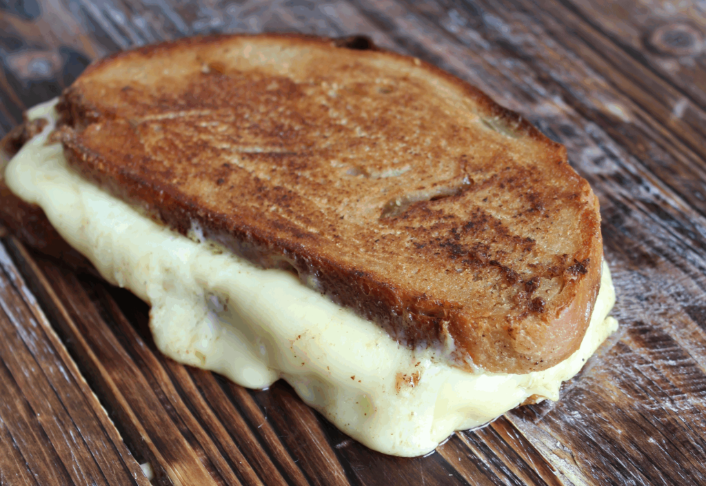 Grilled Cheese Sandwich: sprødt brød og masser af smeltet ost