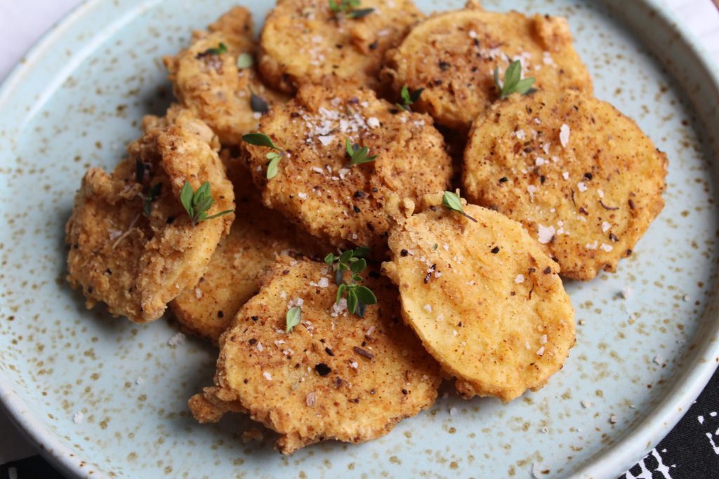 Kentucky Fried Fries – sprøde panerede kartoffelskiver