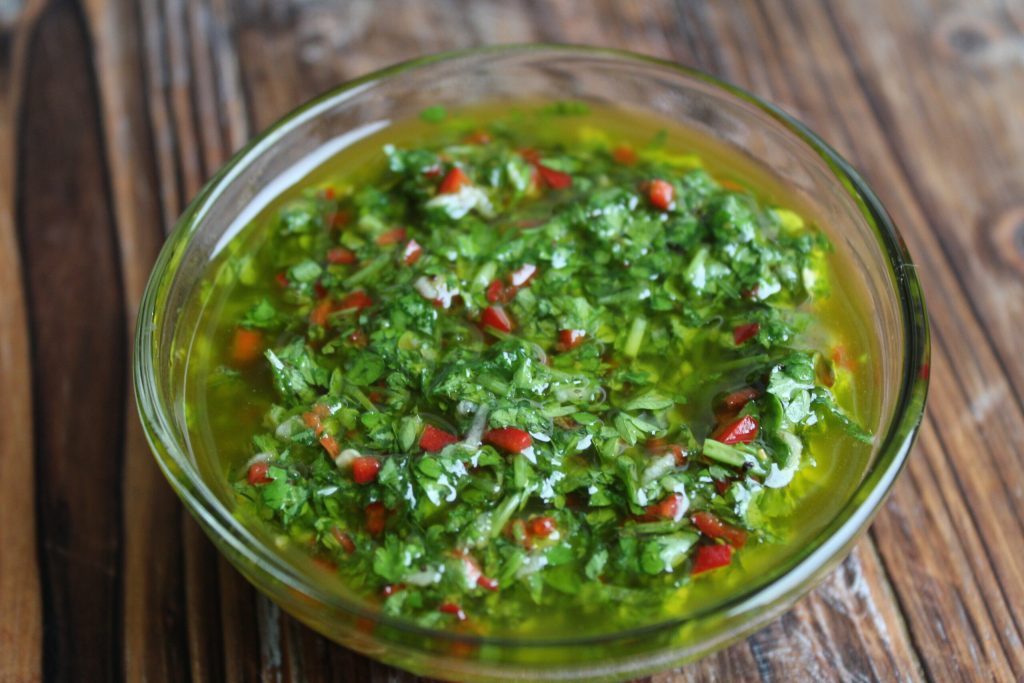 Chimichurri: den argentinske grønne sauce, der gør enhver bøf bedre