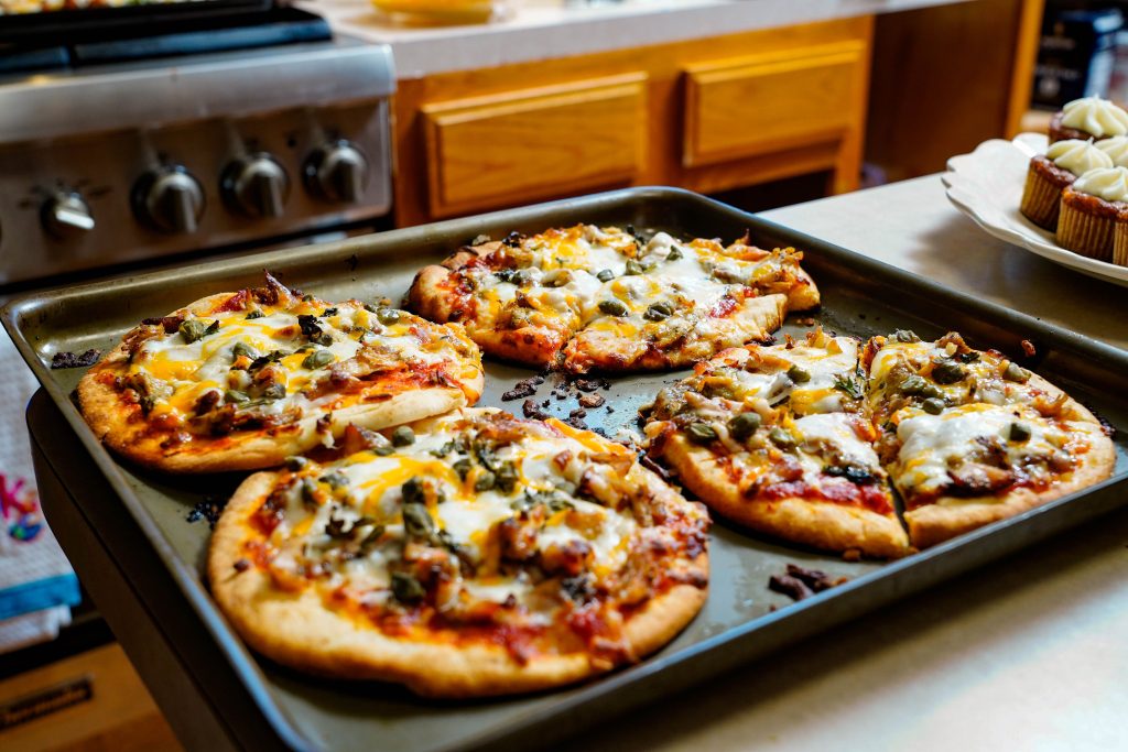 Den nemme måde at varme gårsdagens pizza uden en blød bund
